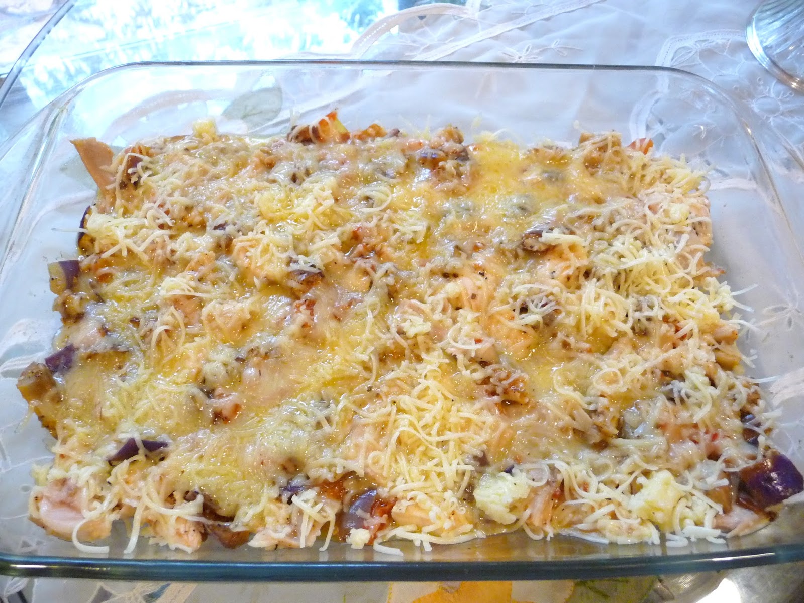 SPLENDID LOWCARBING BY JENNIFER ELOFF CHICKEN EGGPLANT CASSEROLE