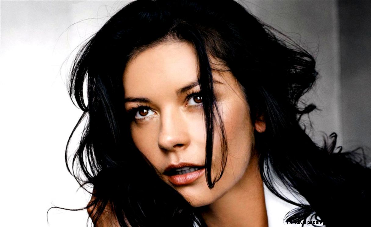 Catherine Zeta Jones Wallpapers