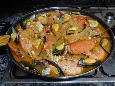 pescado zarzuela marisco bogavante caldo aneto