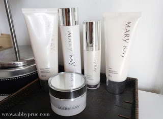 Mary kay Melacep skin care set flawless 