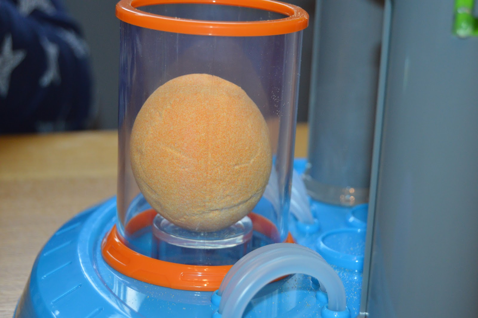 Playdays and Runways Review Beaker Creatures Liquid Reactor Super Lab