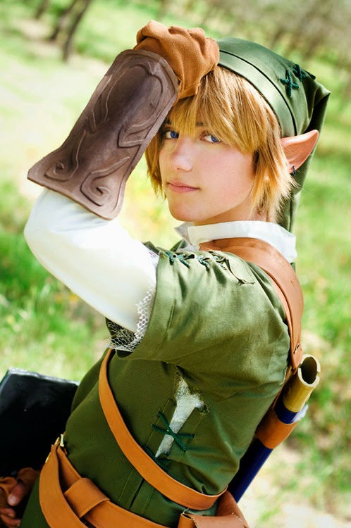link cosplay and Zelda link cosplay and Zelda