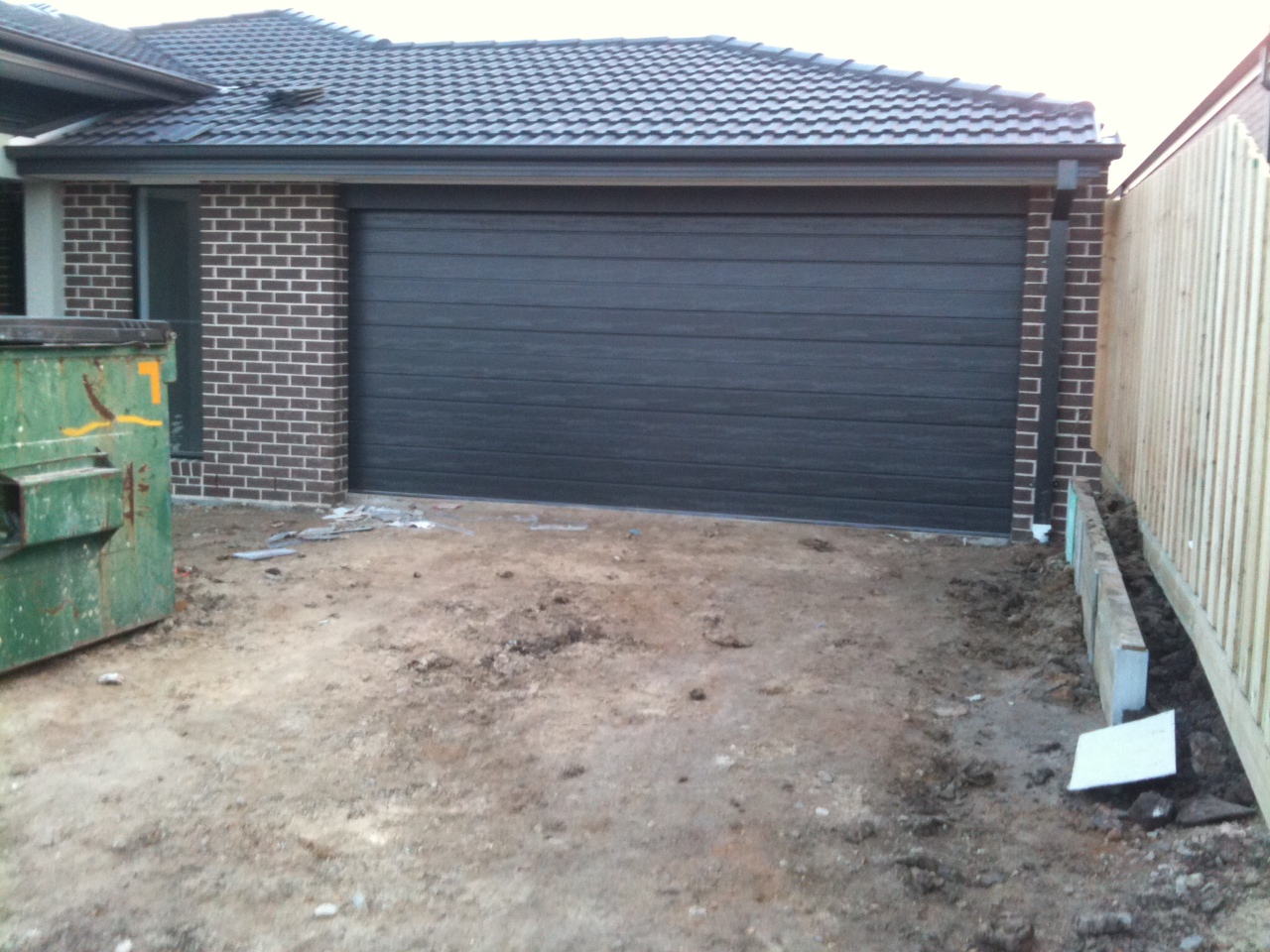 Steve & Mel's Henley 'Cooper' Build. Garage Doors installed