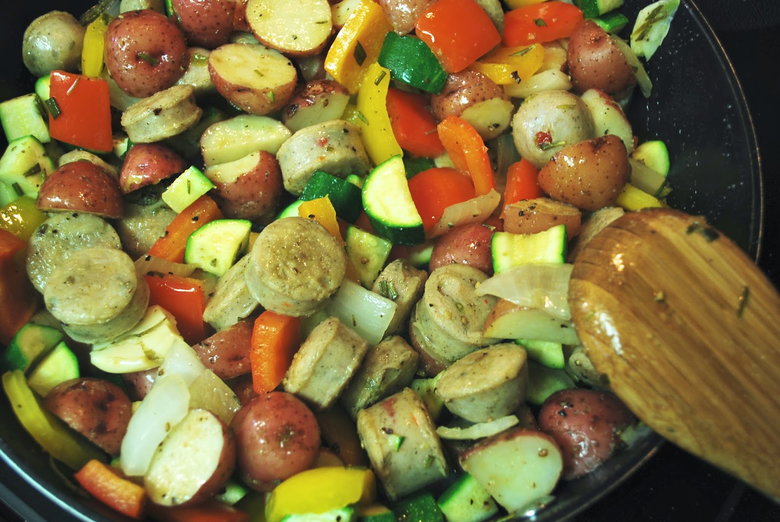 OnePan Meal Chicken Sausage with Potatoes and Summer Vegetables
