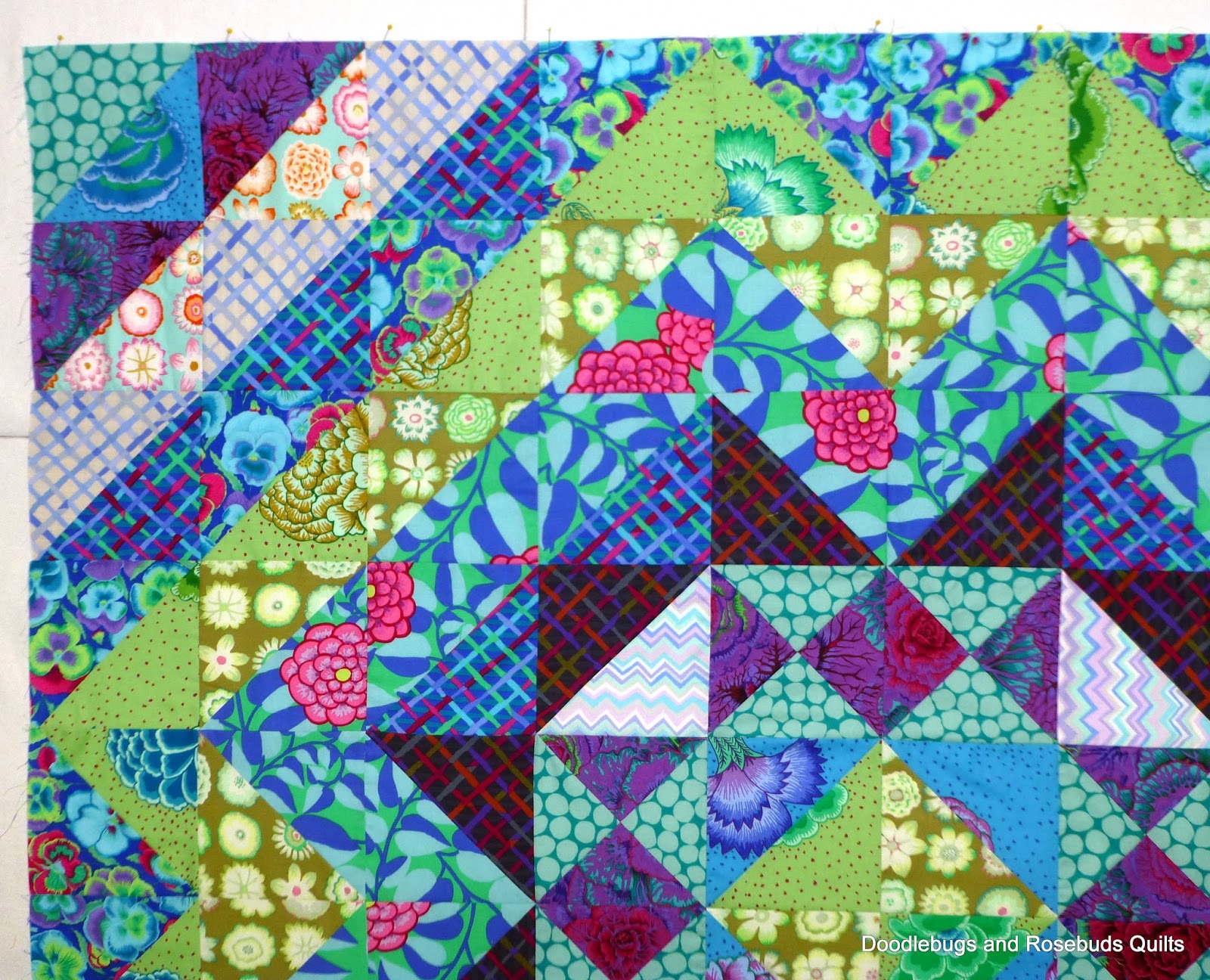Doodlebugs and Rosebuds Quilts Hedge Maze Kit