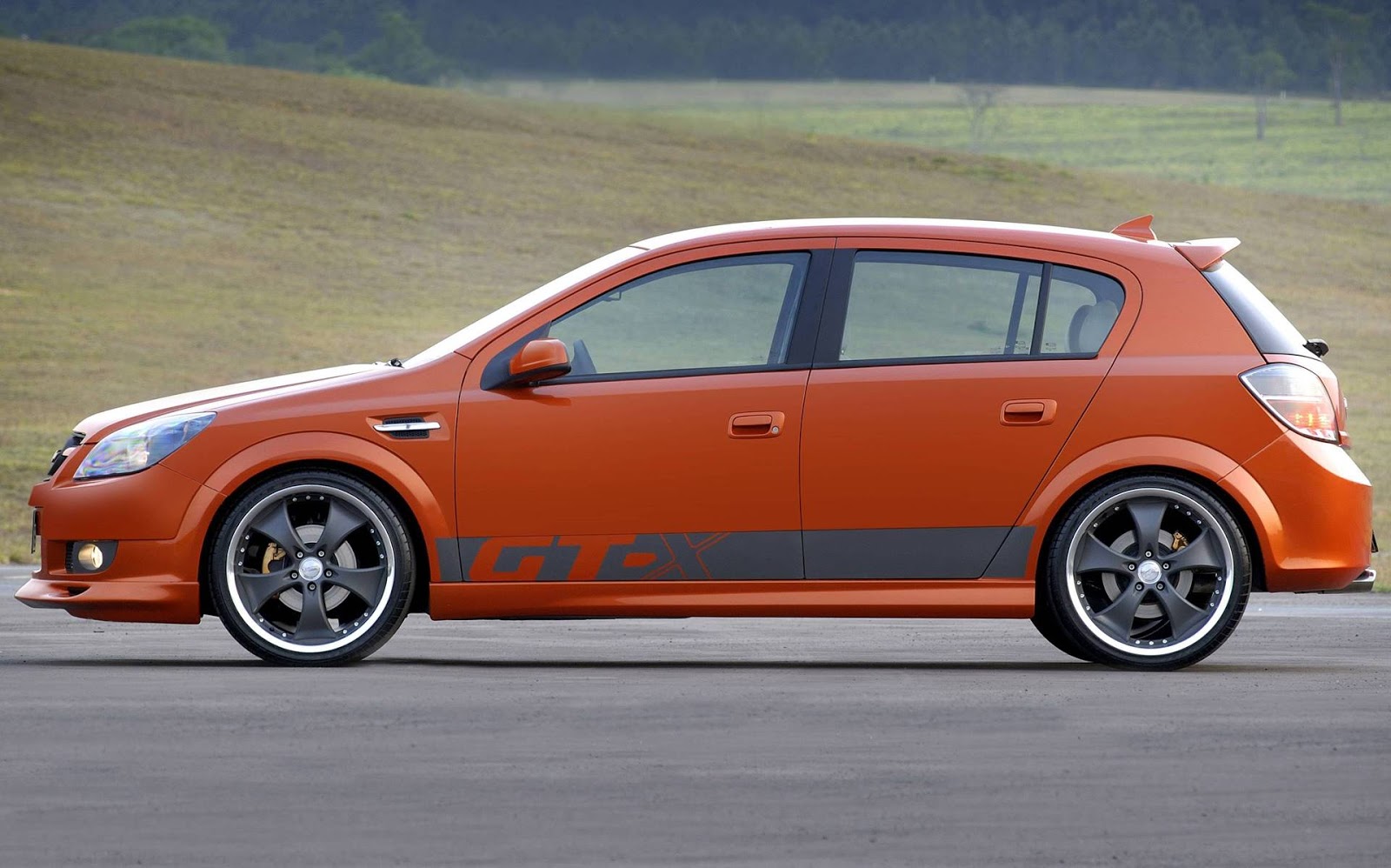 Novo Vectra GTX 2008 Black Top e Attitude fotos