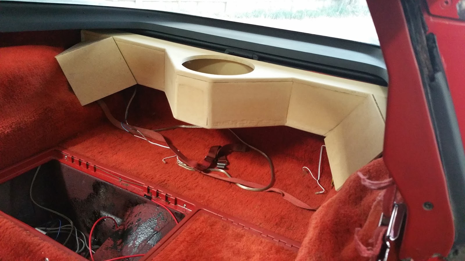 C3 Corvette speaker box design 2016