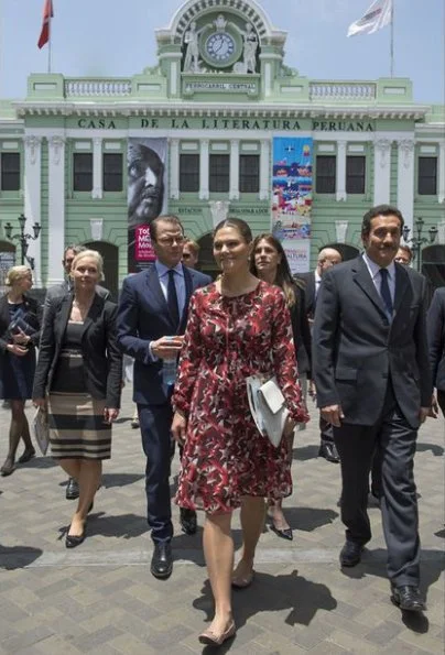 Crown Princess Victoria and Prince Daniel met with Mayor of Lima, Luis Castañeda Lossio at City Hall in Lima.