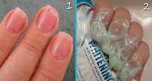 Elle frotte du dentifrice sur ses ongles-Lorsque vous voyez les résultats, vous allez immédiatement faire la même chose! (Vidéo)