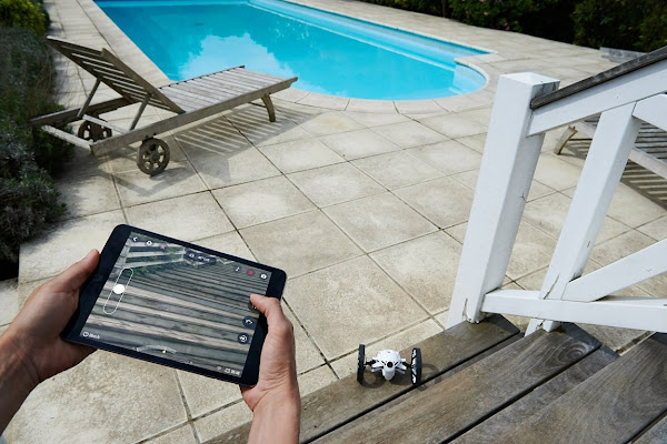 數位時代翻攝自 Parrot 官方商店。 數位時代翻攝自 Parrot 官方商店。