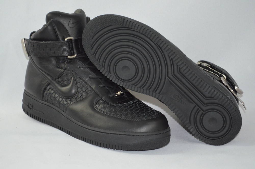 CC: Air Force 1 High LUX '04 311964-001