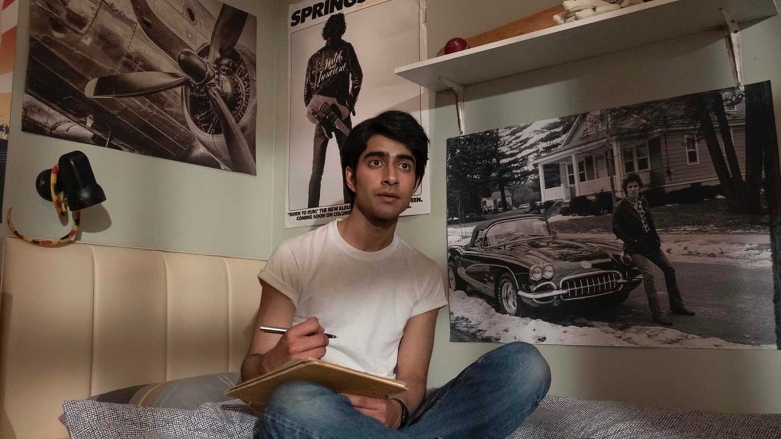 Blinded by the Light | Viveik Kalra is Javed | Film Review Blinded by the Light | Viveik Kalra is Javed | Film Review