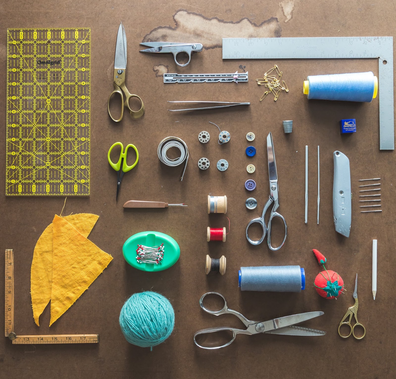 10+ Essential Sewing Tools For Beginners | Sew Simple Home