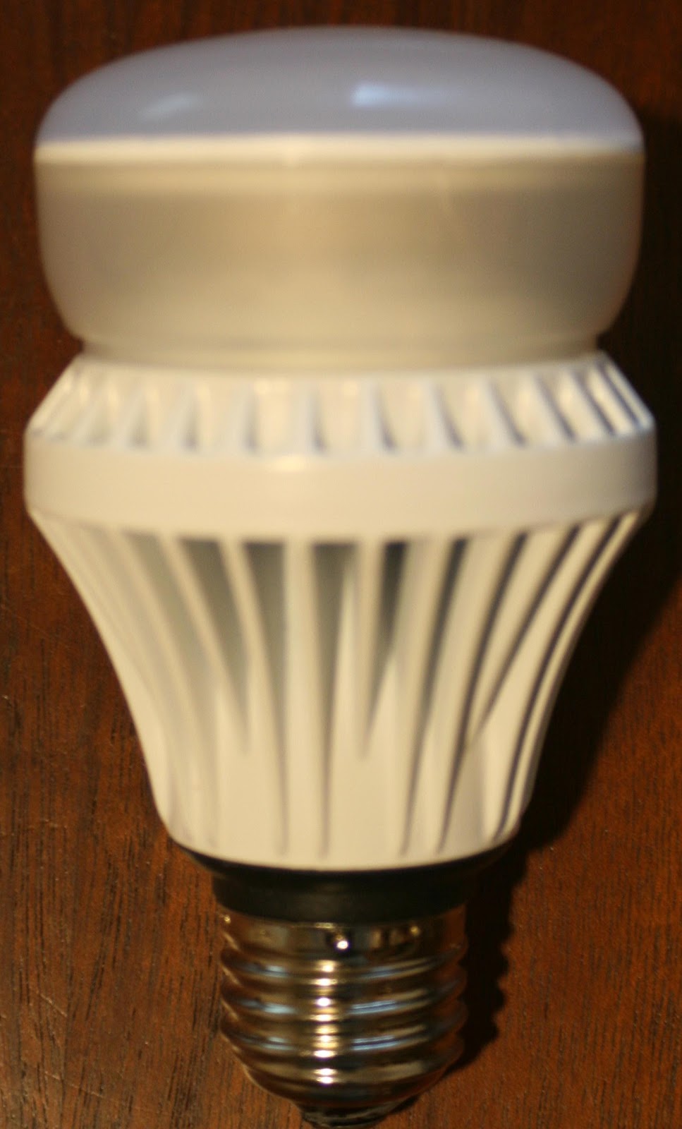 Energy Conservation How To: 800 Lumens LED Bulb Illumination to Side vs