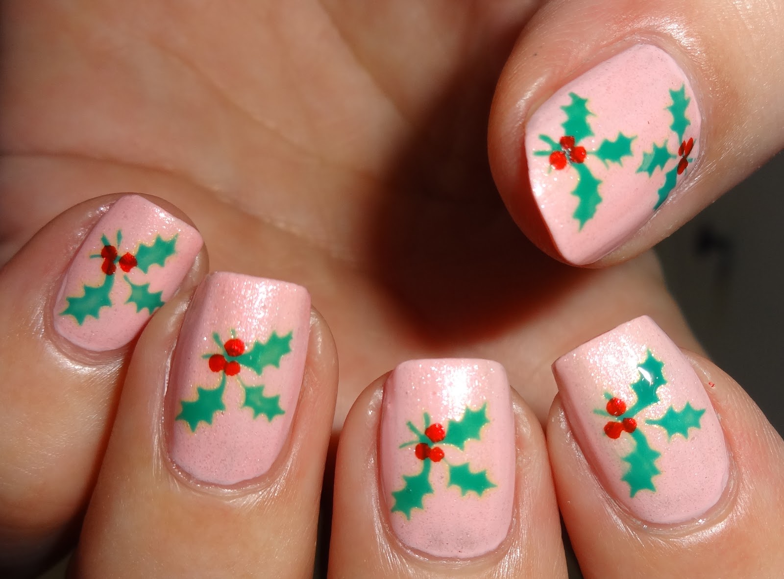 Wendy's Delights Holly & Berry Nail Stencils from smART Nails Stencils