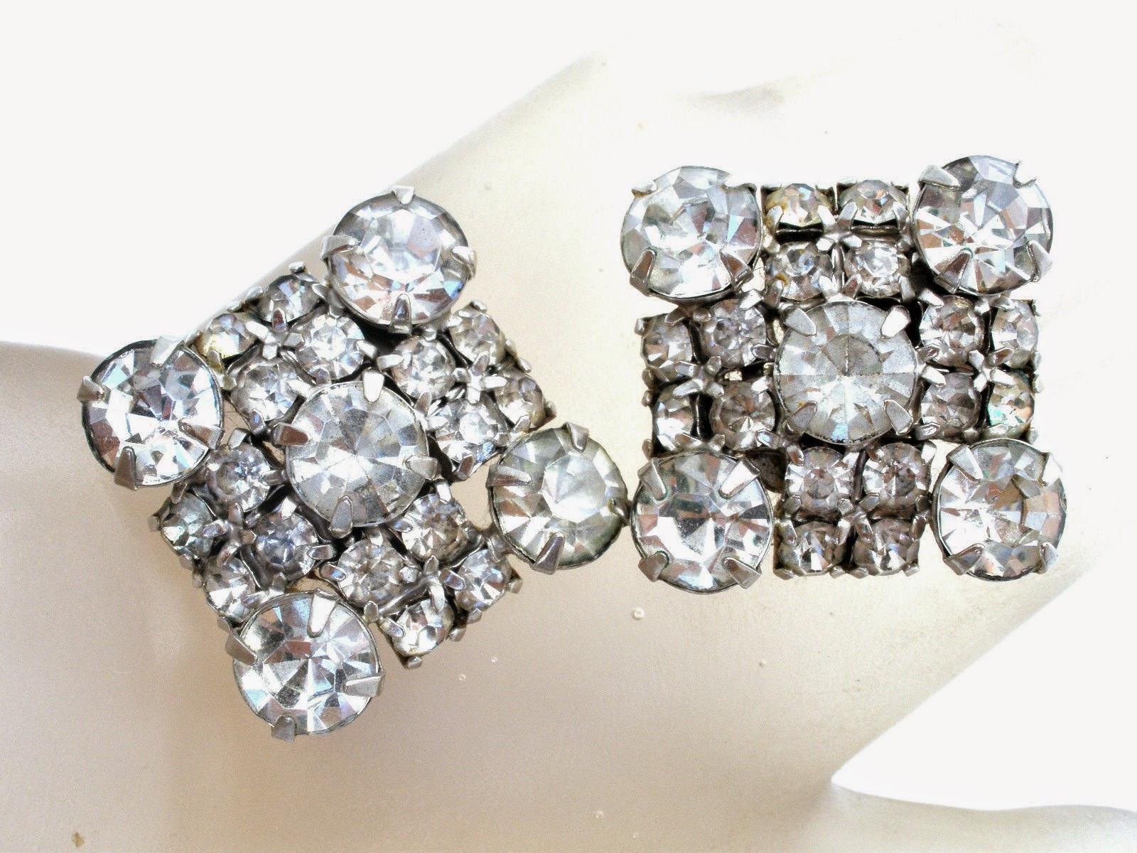 The Jewelry Lady's Store Clear Rhinestone Earrings Vintage Clip Ons