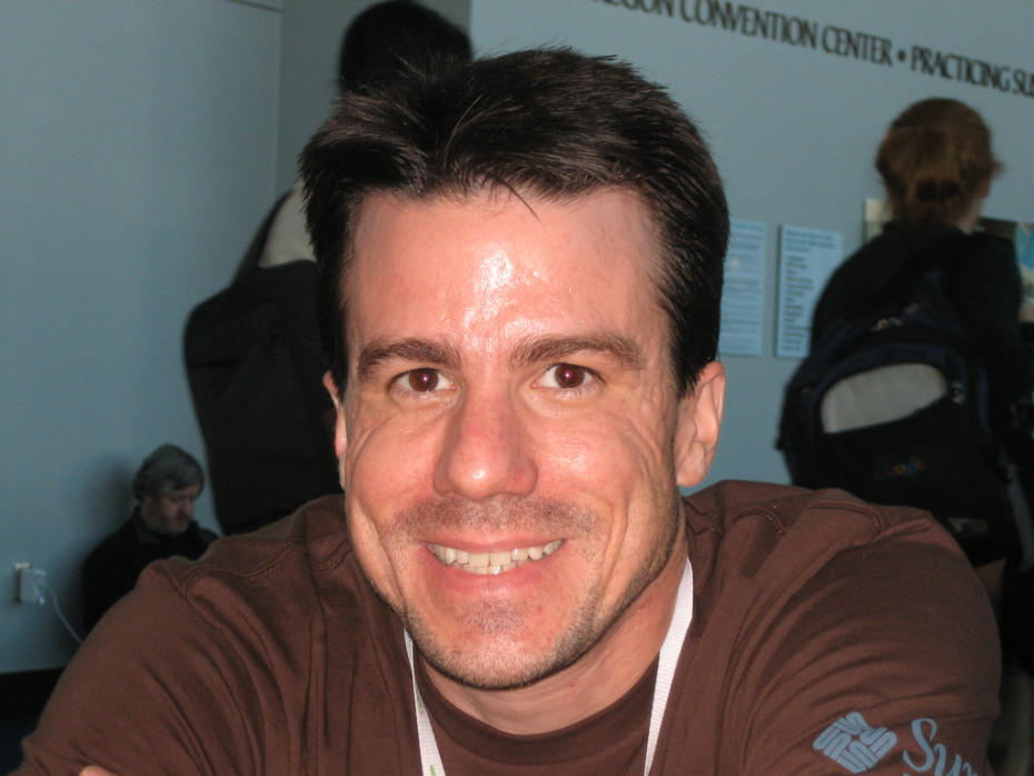 Criador do Debian, Ian Murdock faleceu hoje aos 42 anos Diolinux O