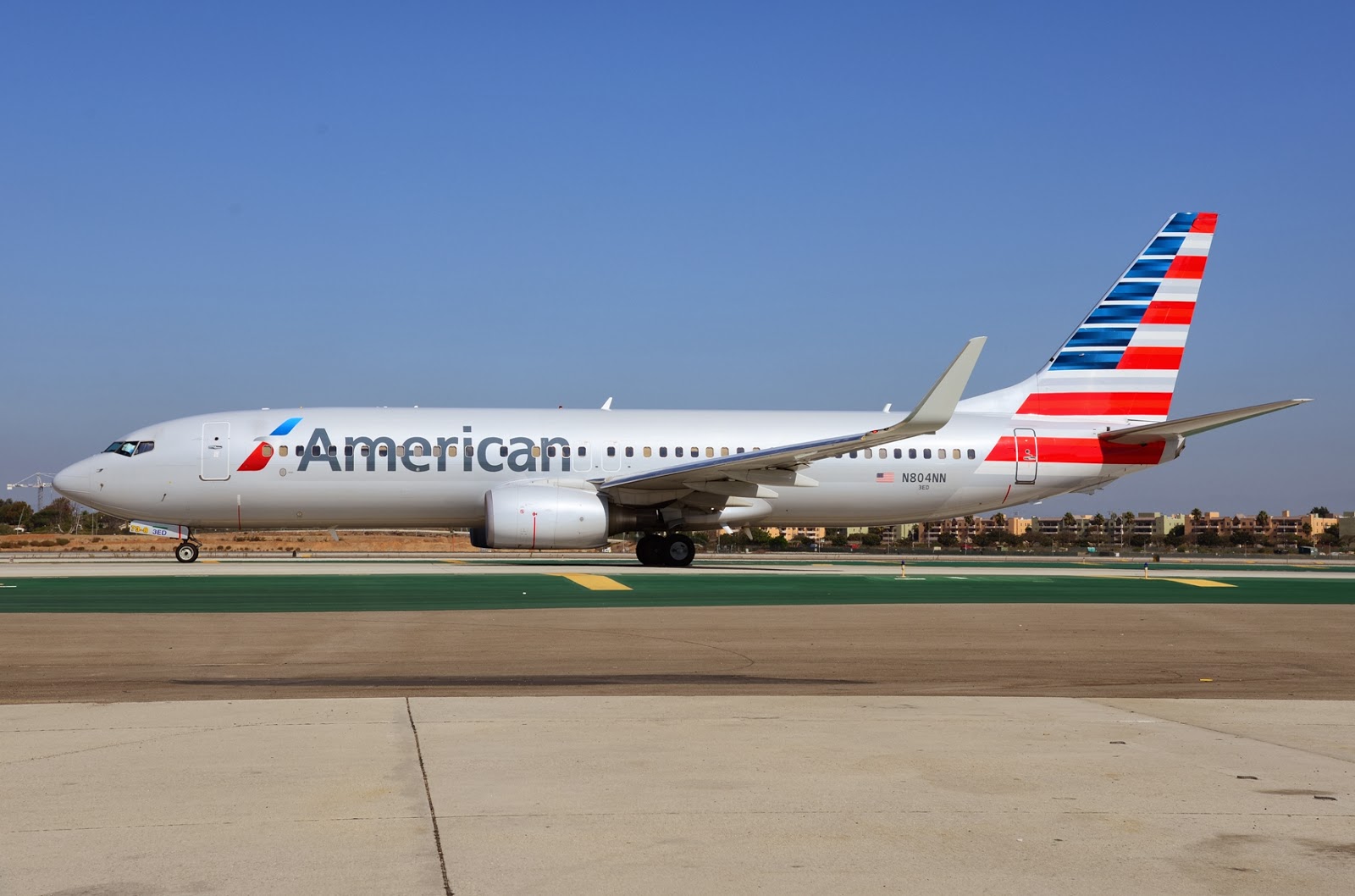 Flyingphotos Magazine News: AMERICAN AIRLINES - B737-800W - N804NN