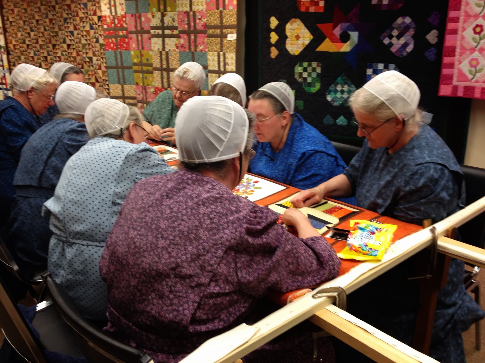 1820 Log Schoolhouse Of Mennonite Quilts & Shoofly Pie Thrift and