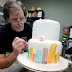 Corte Suprema de EE UU respalda al pastelero que no quiso hacer una tarta nupcial para una pareja gay