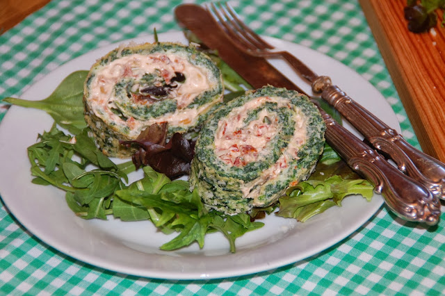 Lemon & Vanilla: Spinach and parmesan roulade with sun dried tomatoes ...