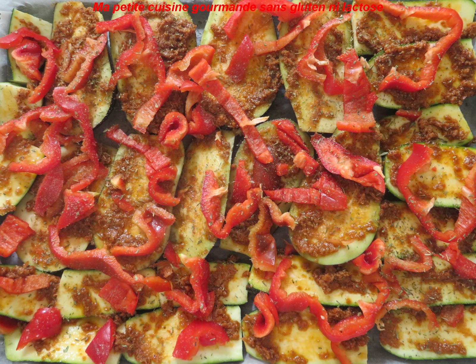 Légumes d'été grillés au pesto rouge végan, sans gluten ni lactose Ma