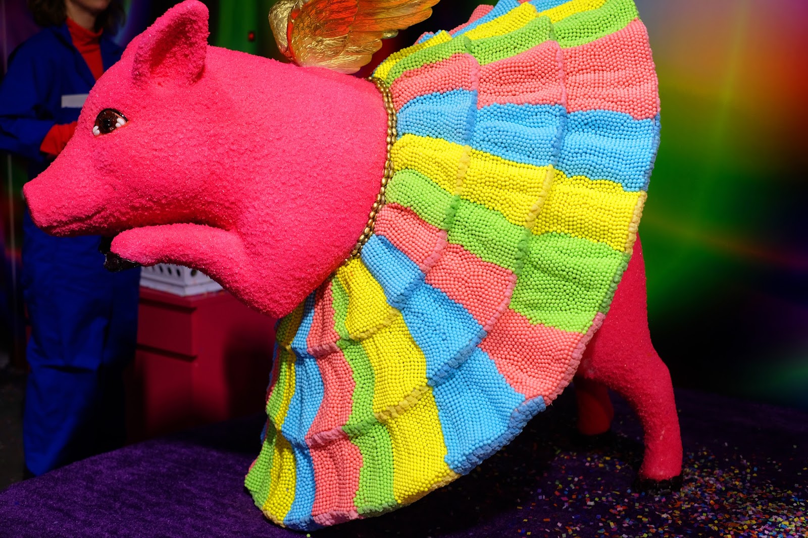 CANDYTOPIA // A Fashion Nerd, A Colorful Fashion Blogger in Los Angeles