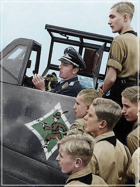 Hermann Graf Color photo World war II worldwartwo.filminspector.com