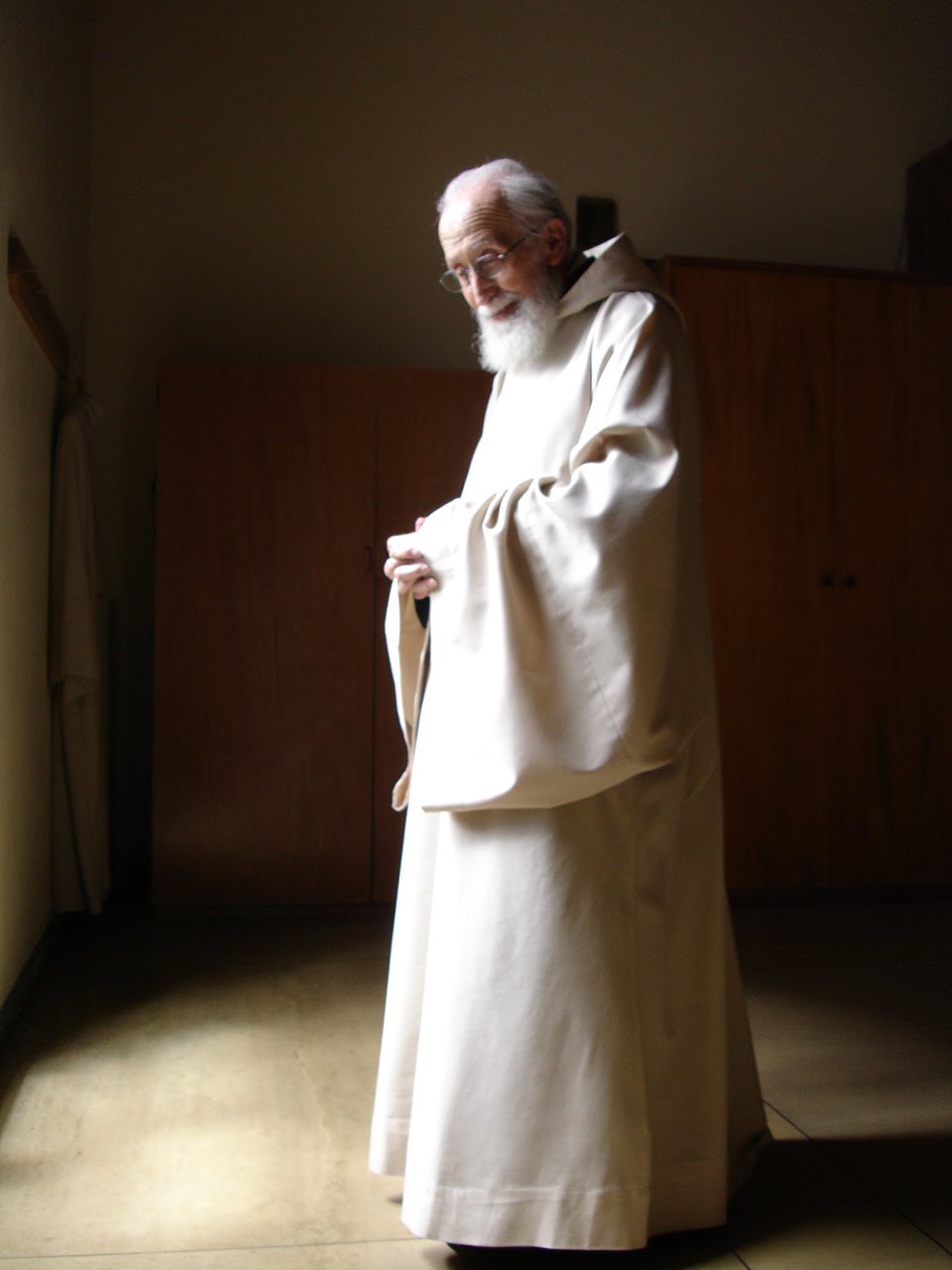 Imaginería religiosa "San Juan de Dios" El hábito Benedictino y de las