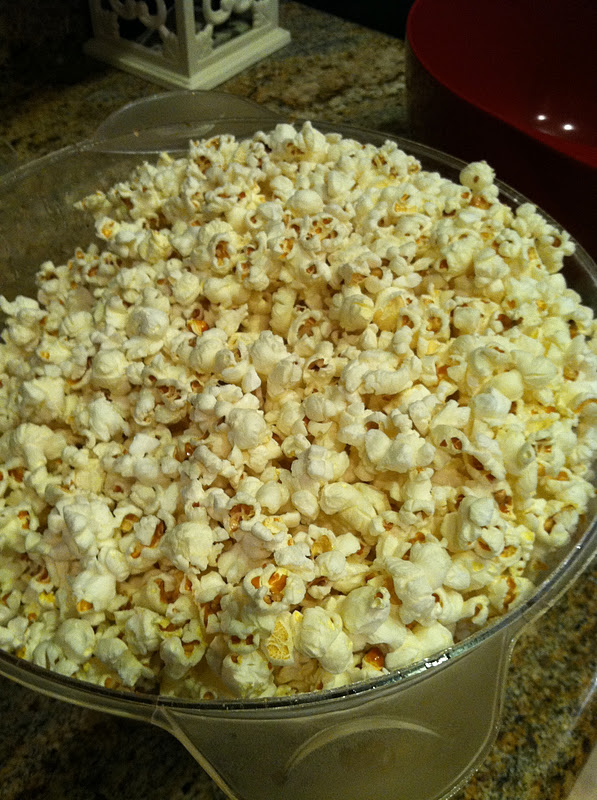 ink-d-life-on-paper-friday-favorite-sticky-popcorn