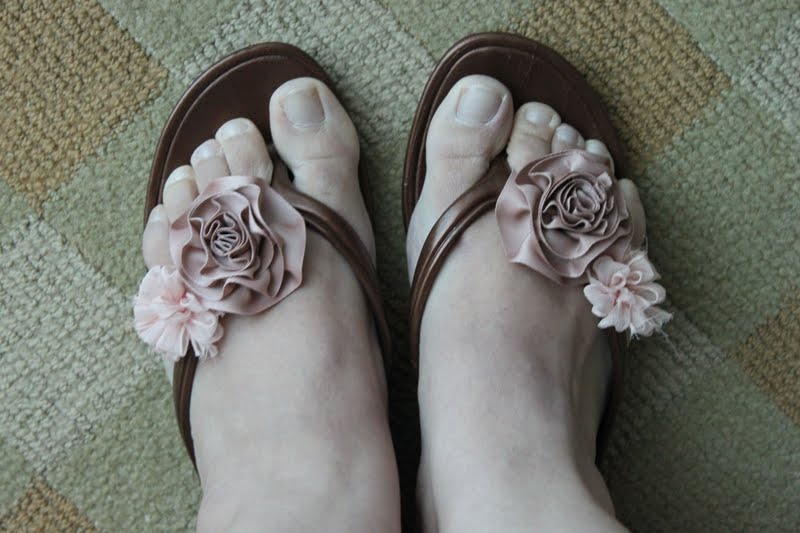 Susan's Disney Family OKA b. Shoes Review (And a Giveaway)