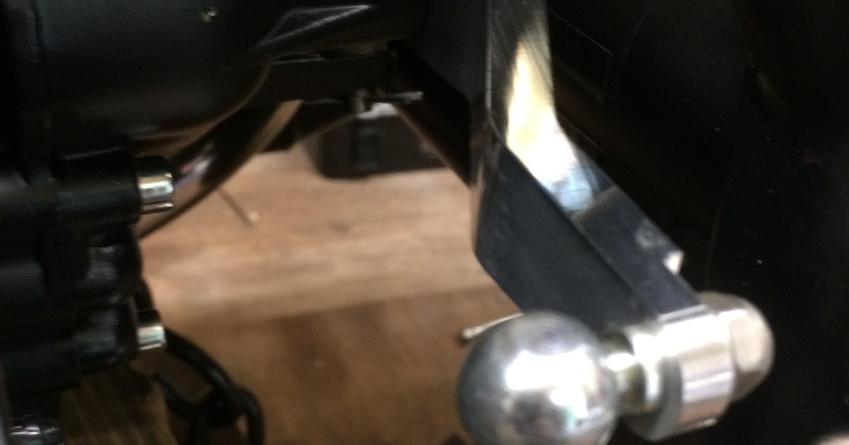 Nicks guzzicafe mk2 Gear linkage and rear sets