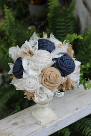 rustic cake flowers