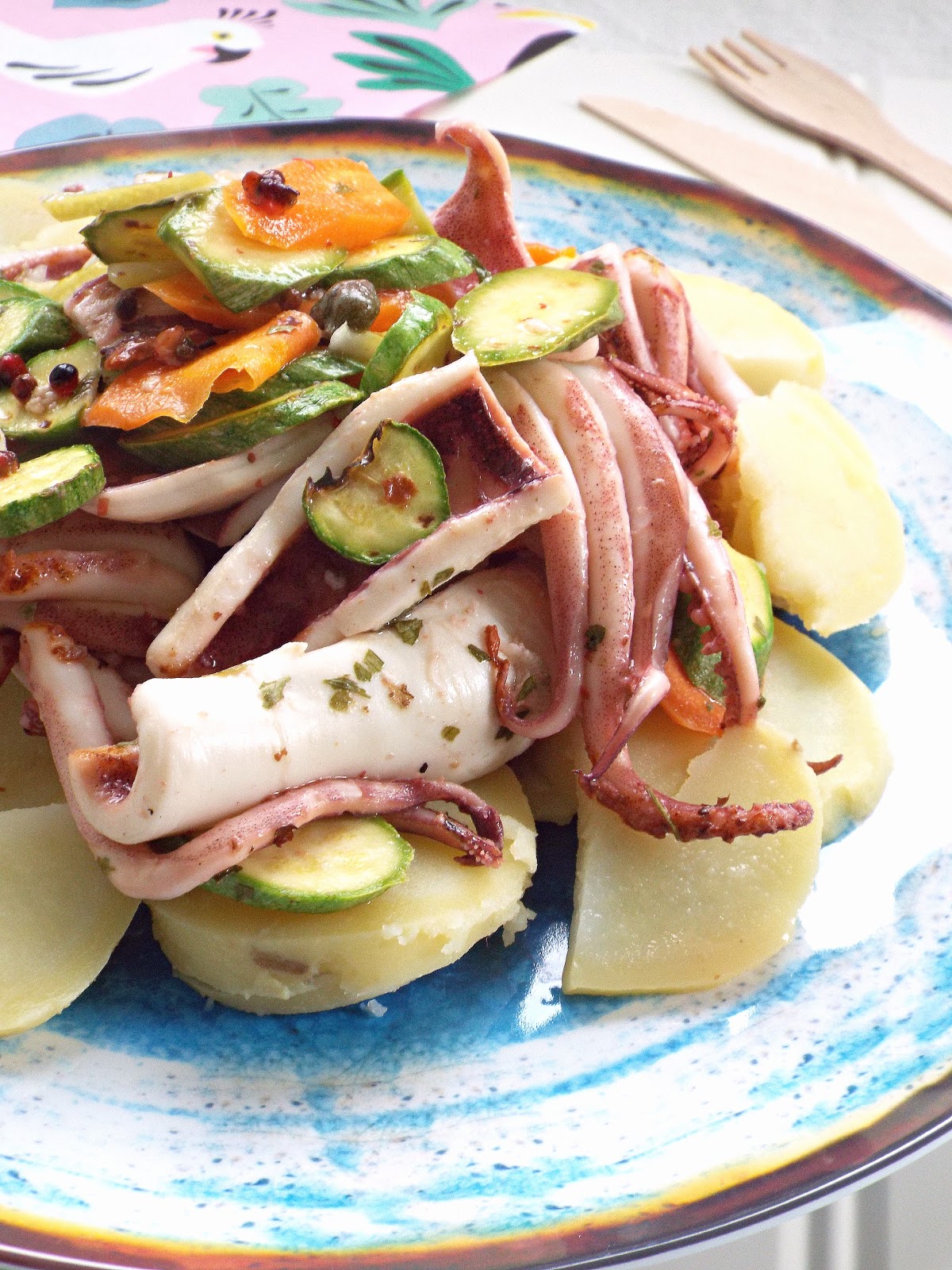 Insalata di totani con patate lesse e verdure grigliate