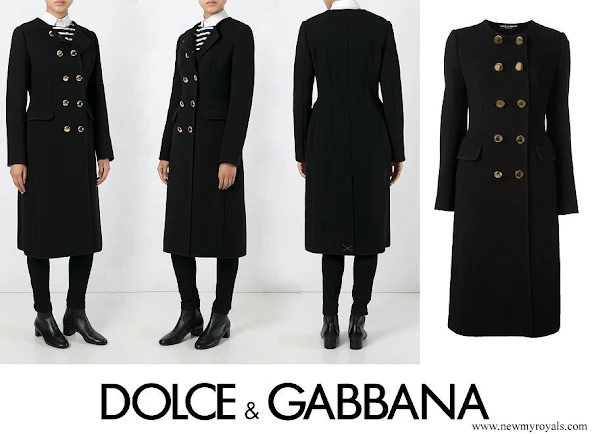 Kate Middleton wore DOLCE & GABBANA collarless long coat