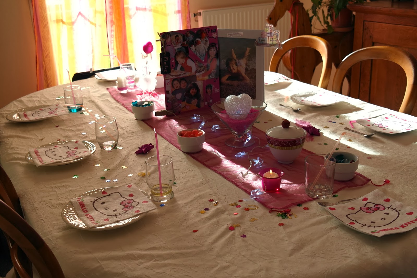 Dans la maison de Séverine: Déco de table anniversaire Rose et blanc