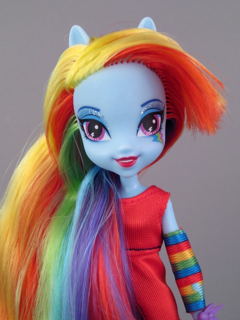 Equestria Girl Rainbow Dash