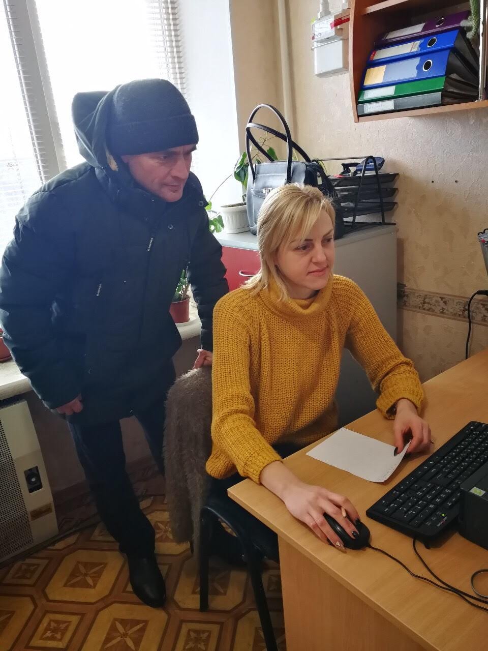 Керівники Держгекадастру у районах Миколаївської області провели 28 особистих прийомів громадян