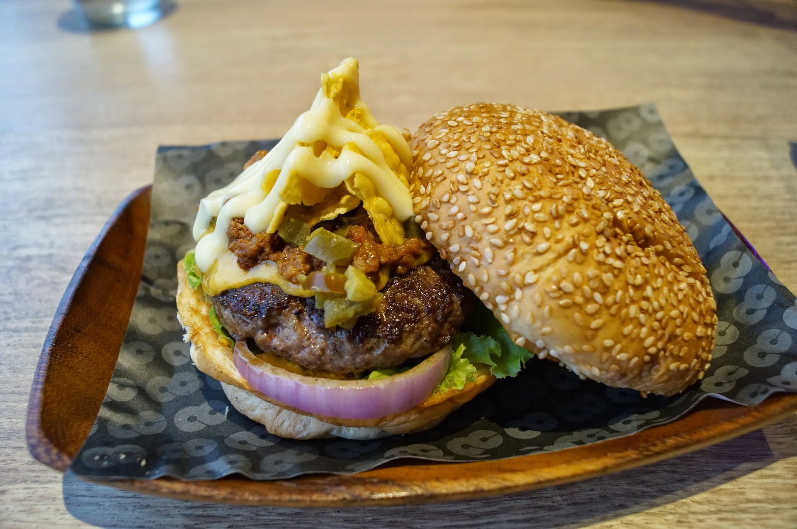 Denise Yalung Vlog 8 Cuts Burger Blends