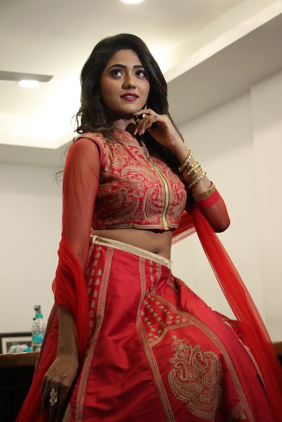 Shalu Chourasiya at En Kadhali Scene Podra audio launch
