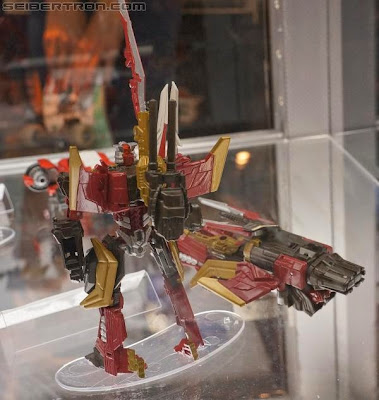 Air Raid Generations Fall of Cybertron deluxe