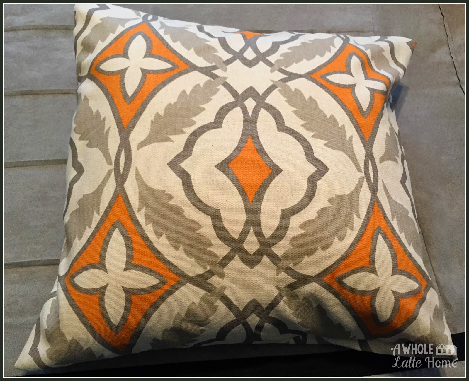 A Whole Latte Home Making Pillows The Easy Way