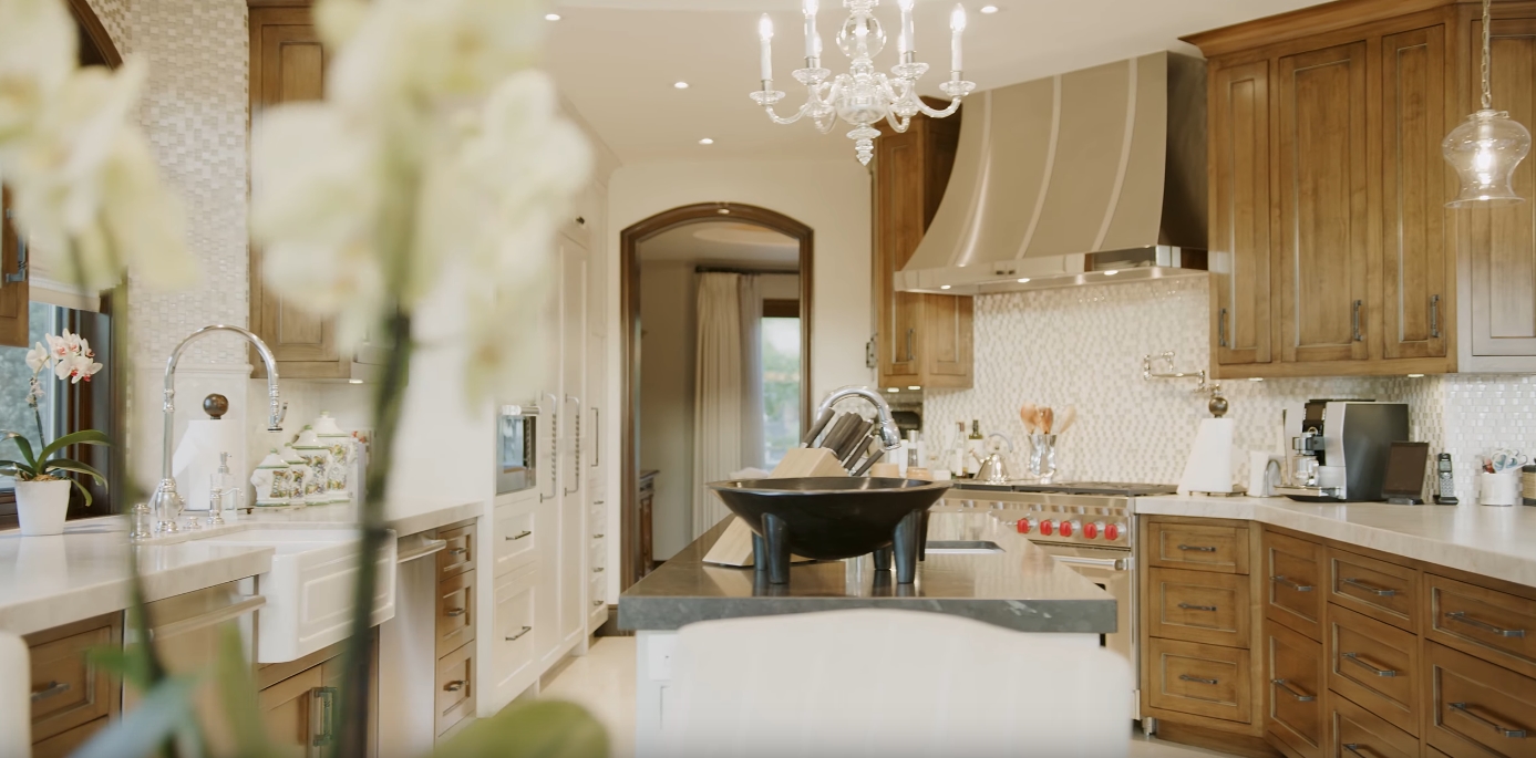 Luxury Home Interior Design vs. 30241 Via Festivo in San Juan Capistrano, California