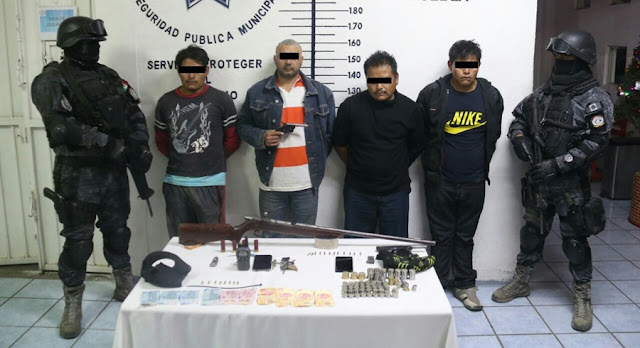 Detiene policía de San Pedro Cholula a presuntos ladrones de vehículo 