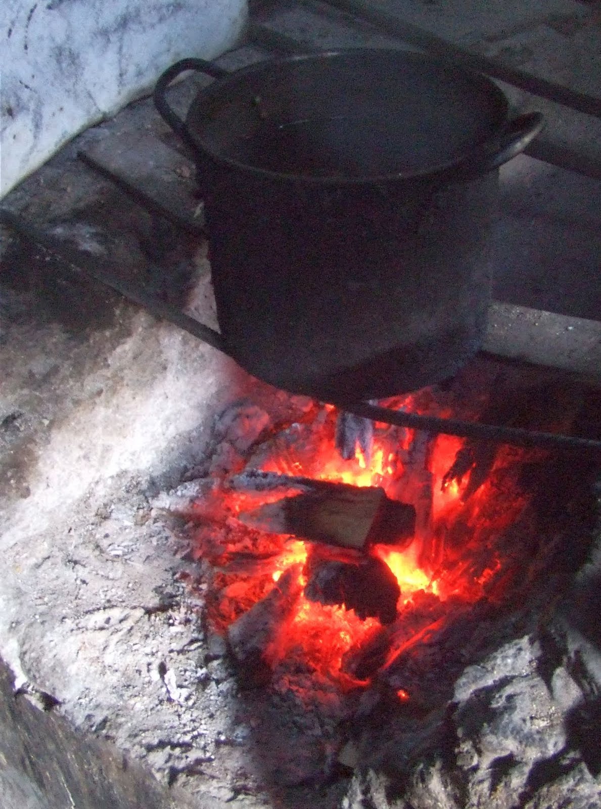 Improved Biomass Stoves Installing the ONIL Stove in Guatemala