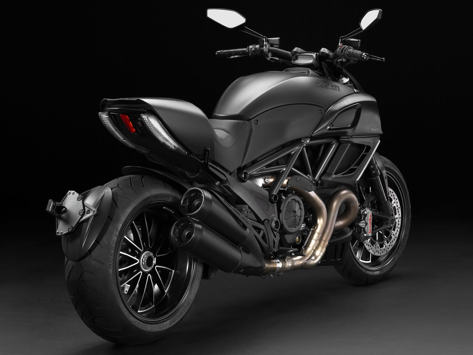 2013 Ducati Diavel DarkST 1300 photos and specifications