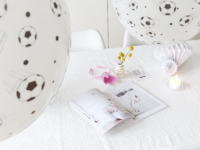 5 Wochenlieblinge in 12 Bildern | DIY Draht-Herz mit Eukalyptus als Wanddeko | http://mammilade.blogspot.de | Personal Lifestyle, DIY, Interior Blog DIY-Kranz mit Eukalyptus | Draht-Herz mit Eukalyptus und Thuja | 5 Wochenlieblinge in 12 Bildern | Personal Lifestyle, DIY, Interior Blog | Auf der Mammiladen-Seite des Lebens
