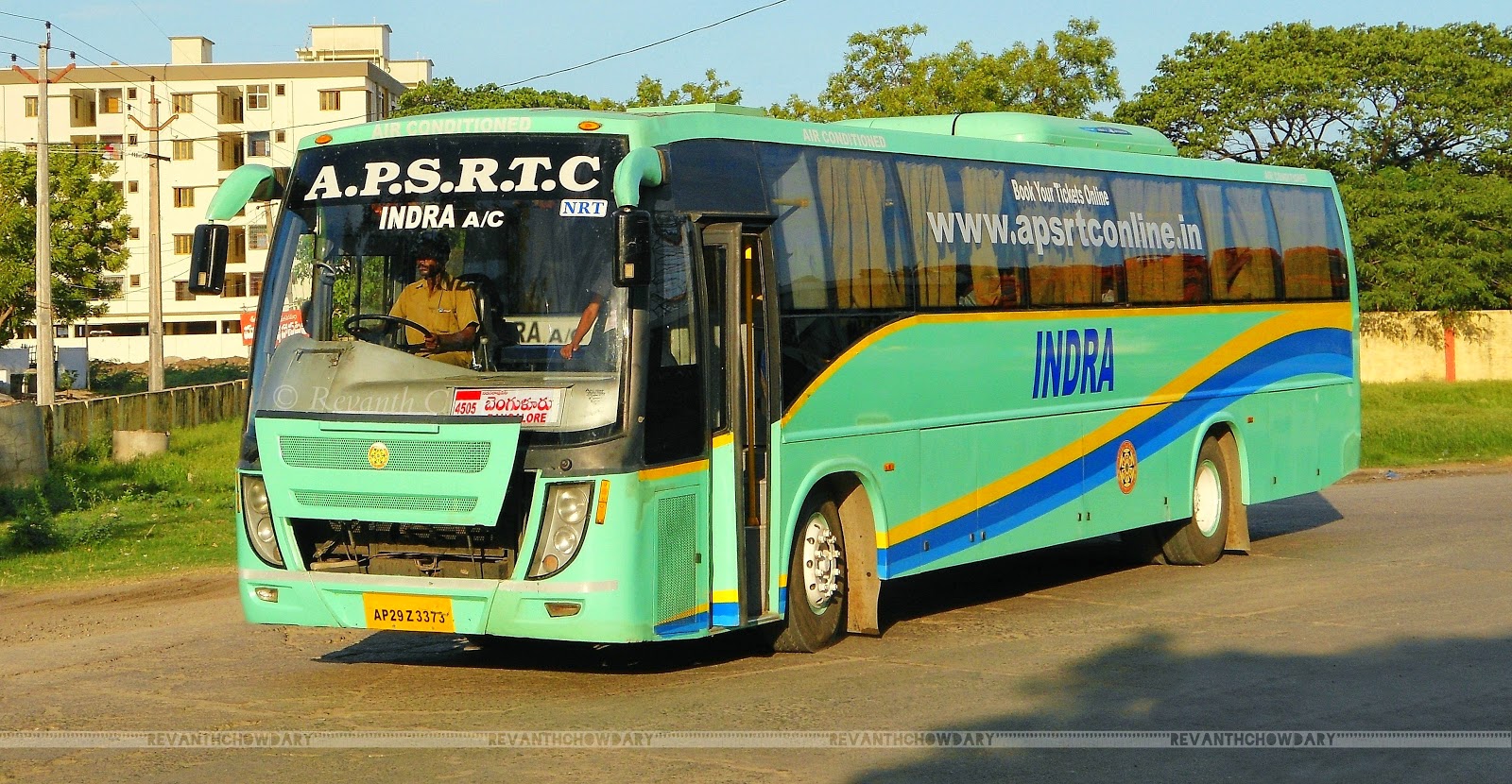 LOVE of Z: INDRA A/C Buses