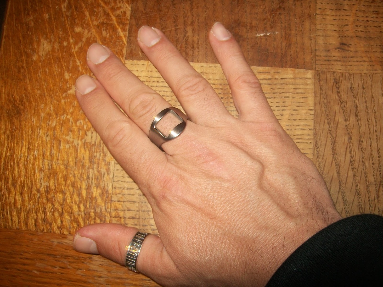 Comment Ouvrir Une Canette Sans Décapsuleur MetallurGeeK (Metal et Geek): La bague décapsuleur