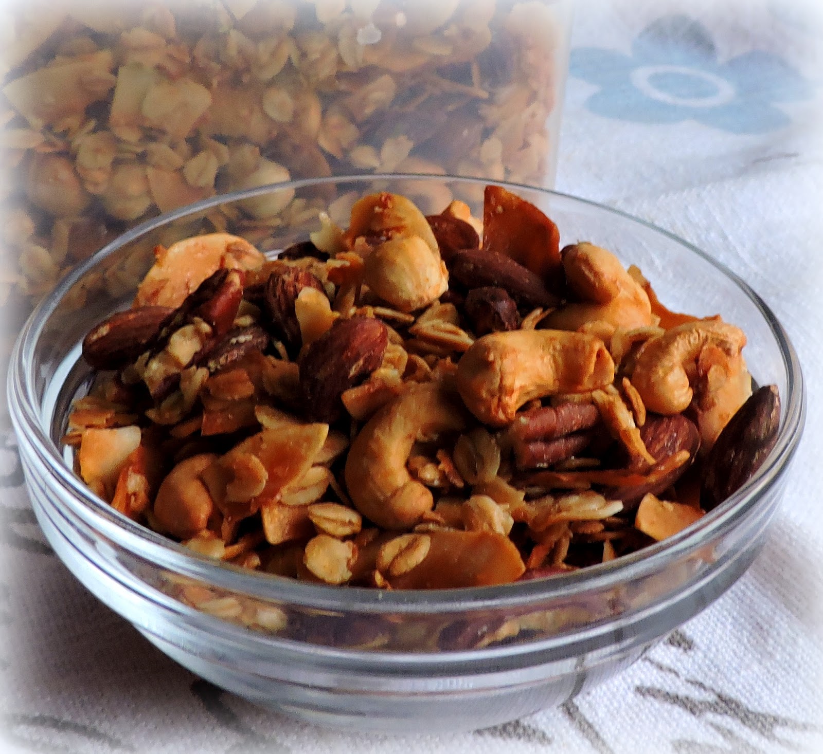 The English Kitchen Perfect Granola